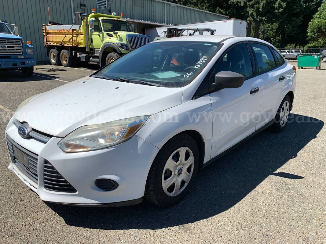 2012 Ford Focus S Sedan (ID# 47049) (W8) (26-0789) 11700