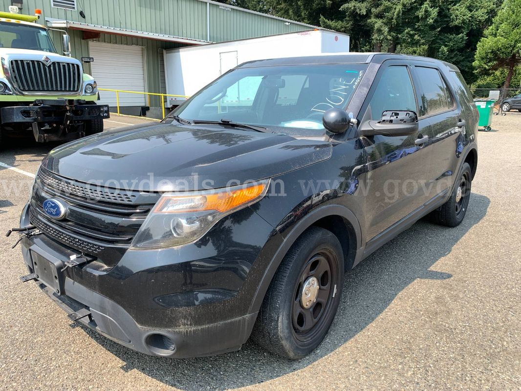 2015 Ford Explorer AWD Police Interceptor SUV (ID# 47064) (W29) (25-3130) 11700