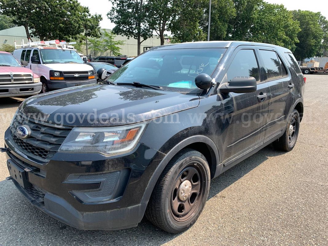 2016 Ford Explorer AWD Police Interceptor SUV (ID# 47065) (W28) (25-3133) 11700