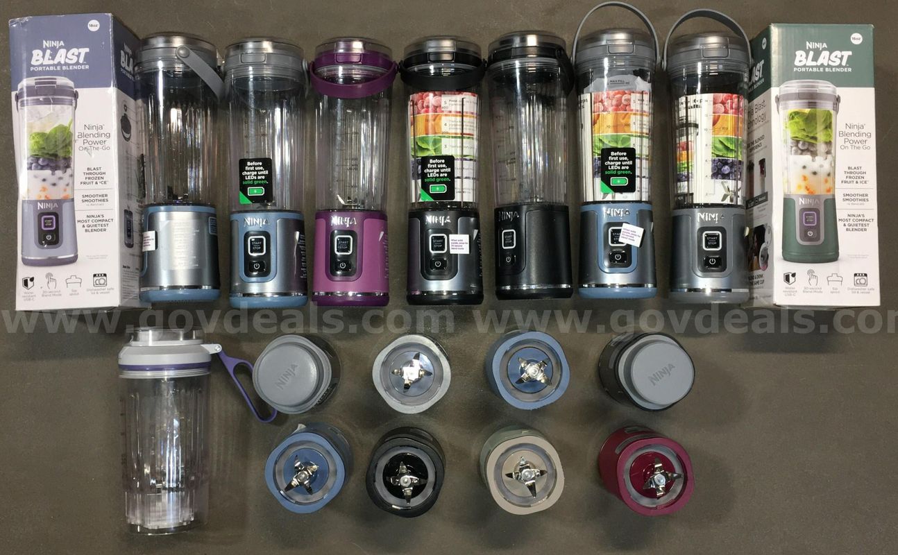 Lot of 9 Ninja Portable Blenders (ID# 47066) (TSA #4) (NO UPC) (10)