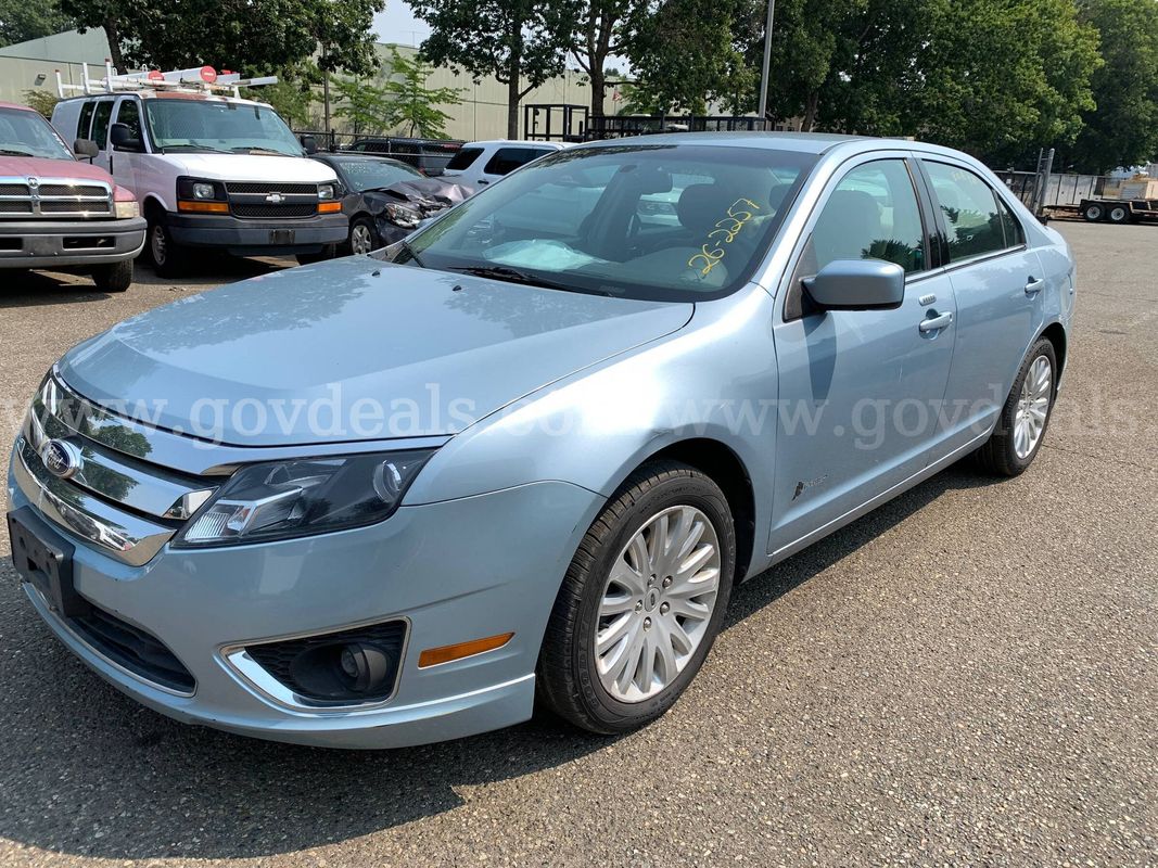 2011 Ford Fusion Hybrid FWD Sedan (ID# 47067) (W13) (26-2257) 11700
