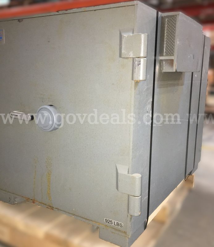 Hamilton Class 5 IPS Security Cabinet (ID# 47095) (I09-2L) (NO UPC)