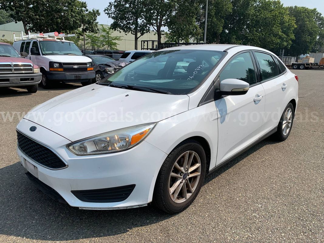 2015 Ford Focus SE Sedan *Tow-Away* (ID# 47110) (W17) (26-0792) 26-0792