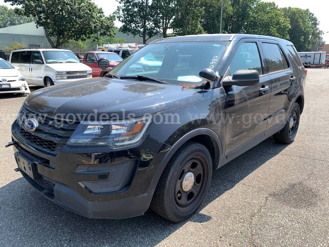 2017 Ford Explorer AWD Police Interceptor SUV (ID# 47148) (W26) (26-0987) 11700