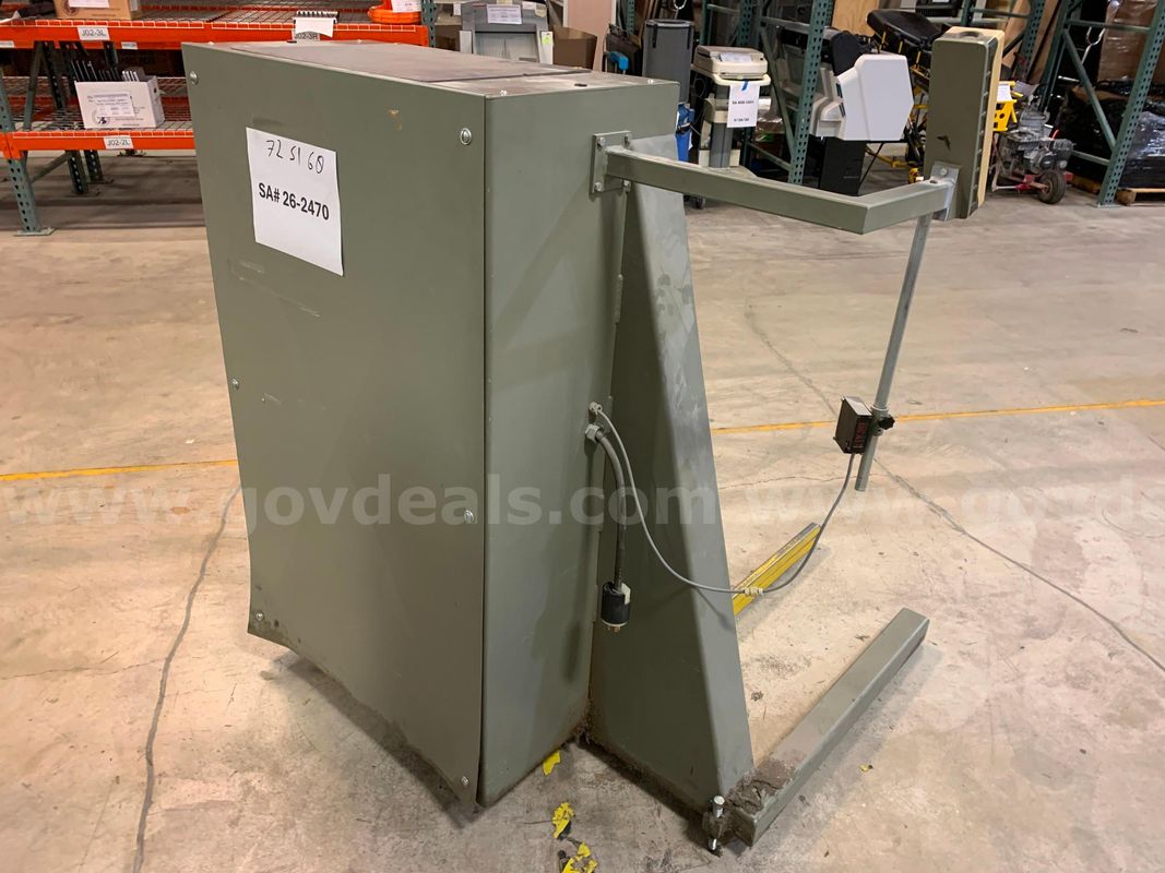 Polar Mohr L-1000-W-6 Paper Lift (ID #47157) (I9-1L) (26-2470-4) 179