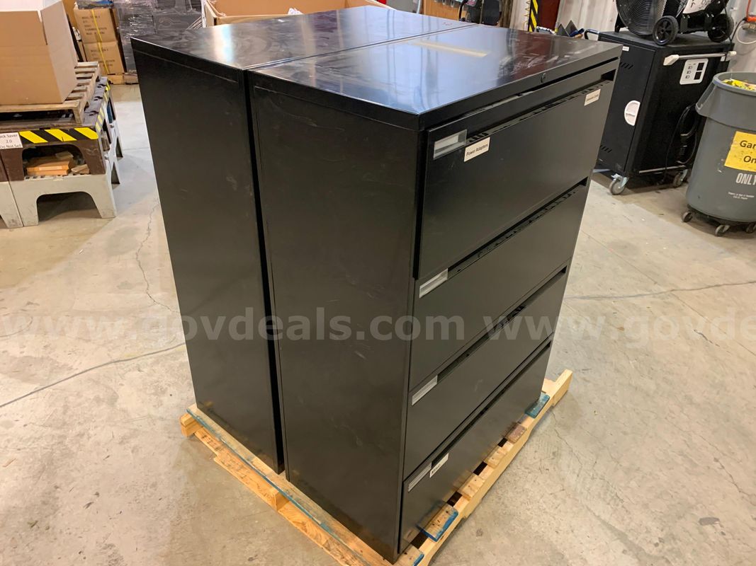 Pallet With Two Horizontal File Cabinets (ID #47158) (H3-3L) (No UPC)
