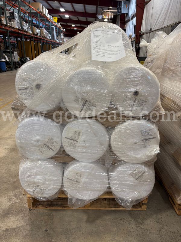 Pallet of 24inch Tubed White Jersey 50/50 Cotton Poly Blend Material (ID# 47171) (H11-1L) (26-0854-1) 310