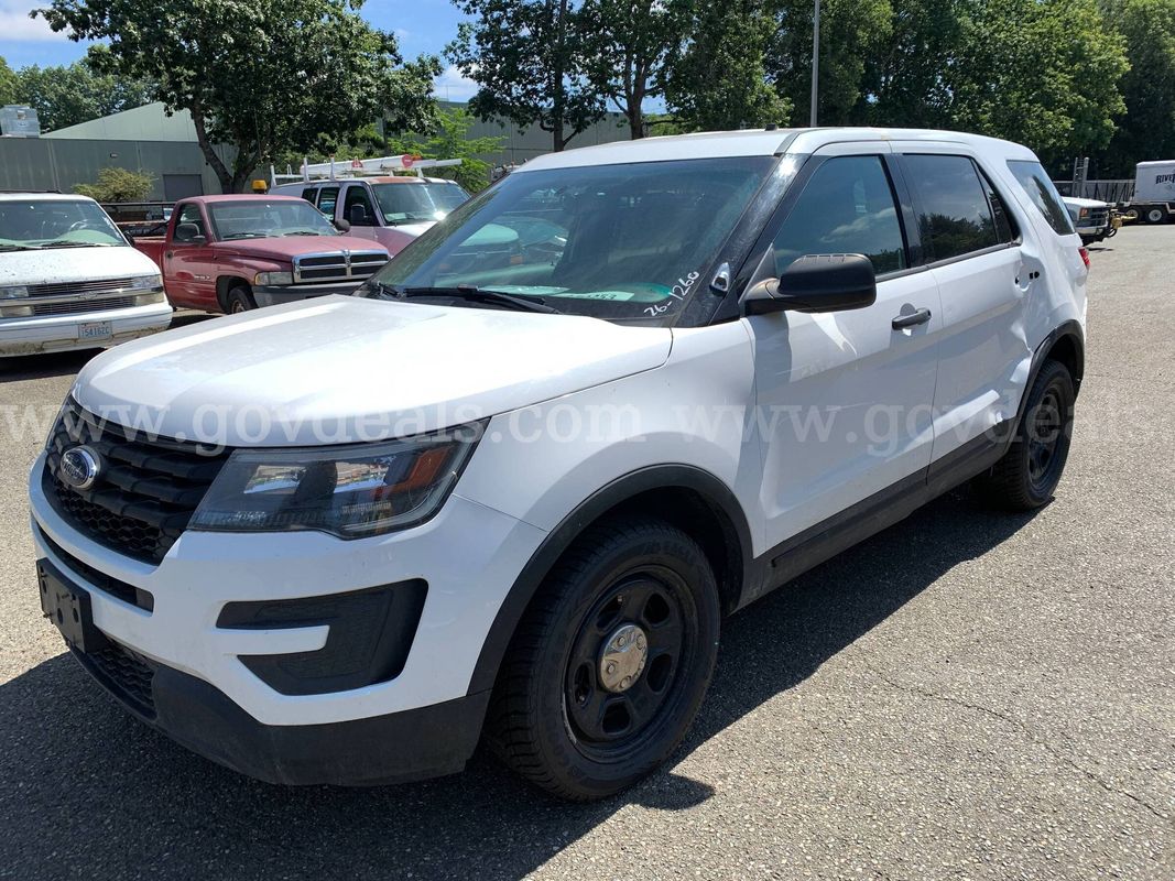 2017 Ford Explorer AWD Police Interceptor SUV *Tow-Away* (ID# 47177) (EF0) (26-1260) 225