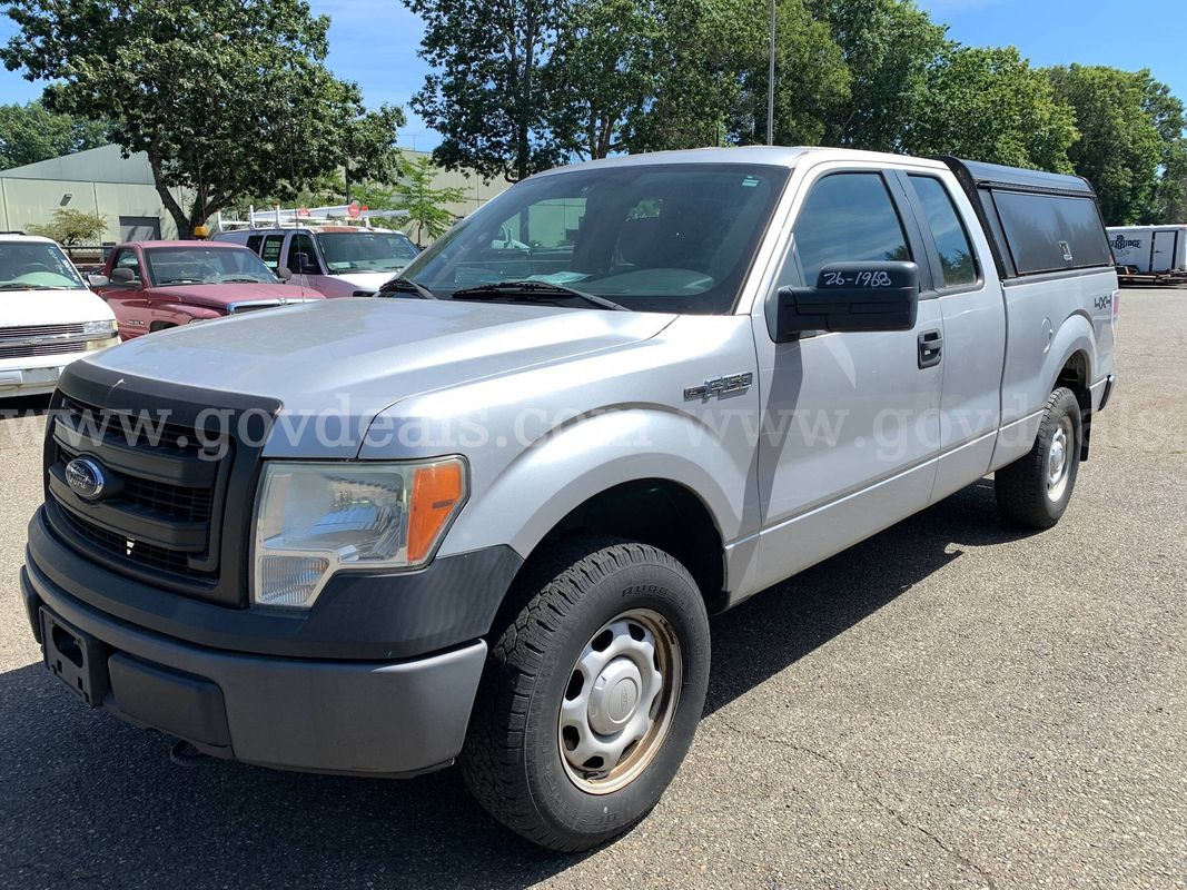 2013 Ford F-150 XL SuperCab 4WD Truck w/ Canopy (ID# 47181) (S1) (26-1968) 477