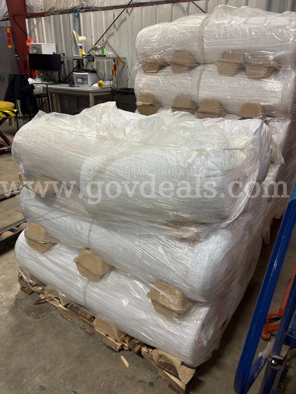 Pallet of 24inch Tubed White Jersey 50/50 Cotton Poly Blend Material (ID# 3QQQQ) (F08-2R) (26-0854-1) 310