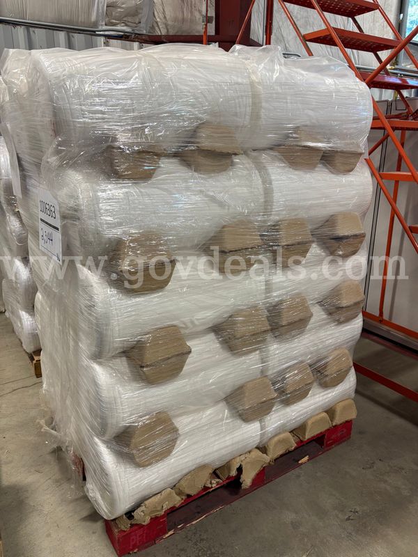 Pallet of 24inch Tubed White Jersey 50/50 Cotton Poly Blend Material (ID# 47209) (F07-2R) (26-0854-1) 310