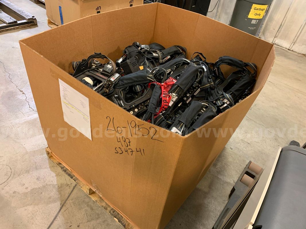 Pallet of Fire SCBA Equipment (ID #47244) (I2-6R) (26-1952-1) 405