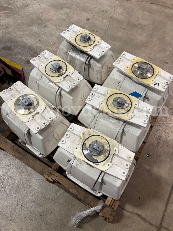 Lot of 6 Furuno Radar Antenna Turning Units – RSB-096 / RSB-128 – Untested (ID# 47255) (F11-2L) (26-1940-1) 405