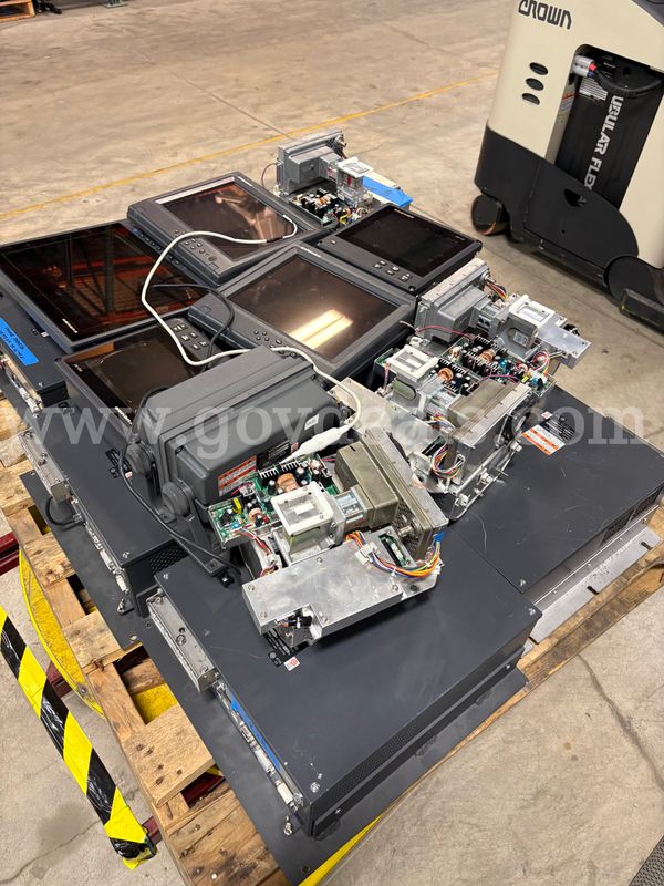 Radar Electronics Lot – EC3000 Processing Units, RTR-079 Transceivers, Displays (ID# 47258) (I09-2R) (26-1940-30) 405