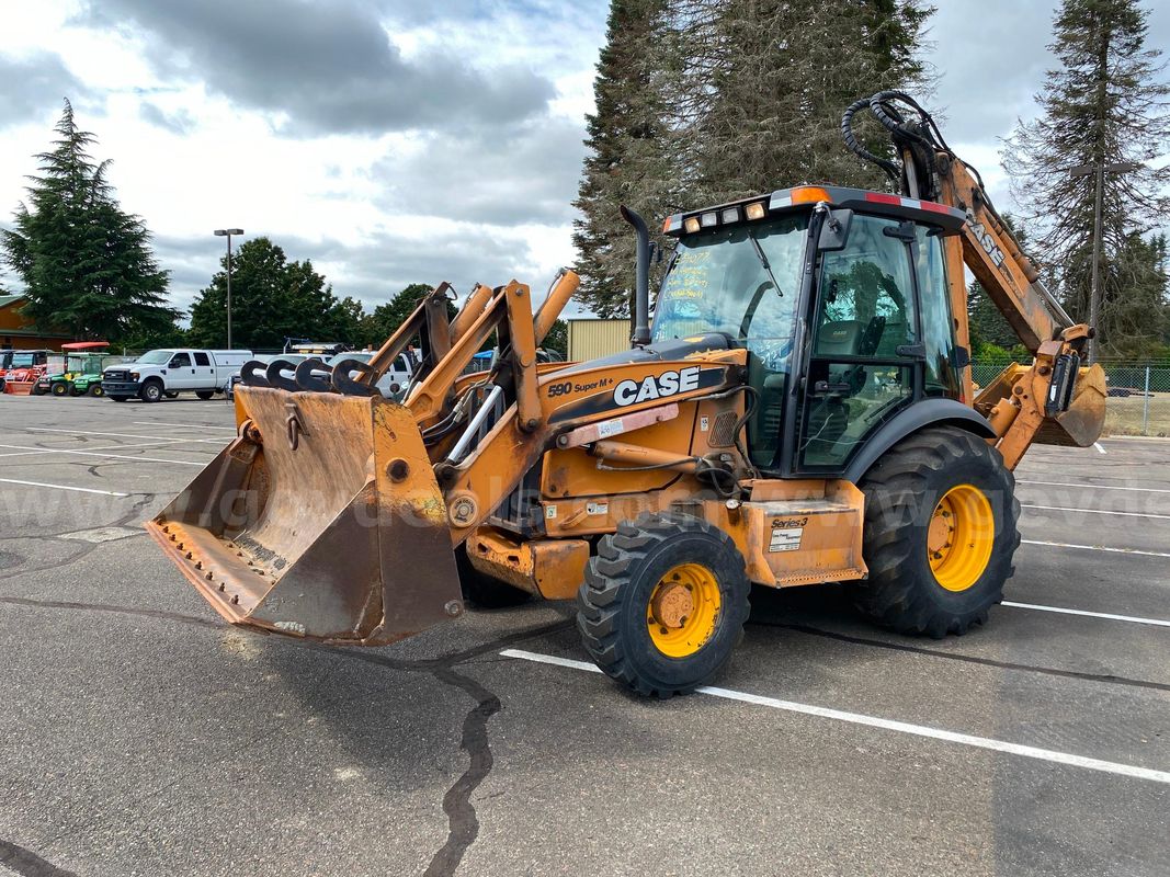 2009 Case 590 Super M+ 4WD Backhoe/Loader (ID #47260) (AVI) (25-3921) 11700