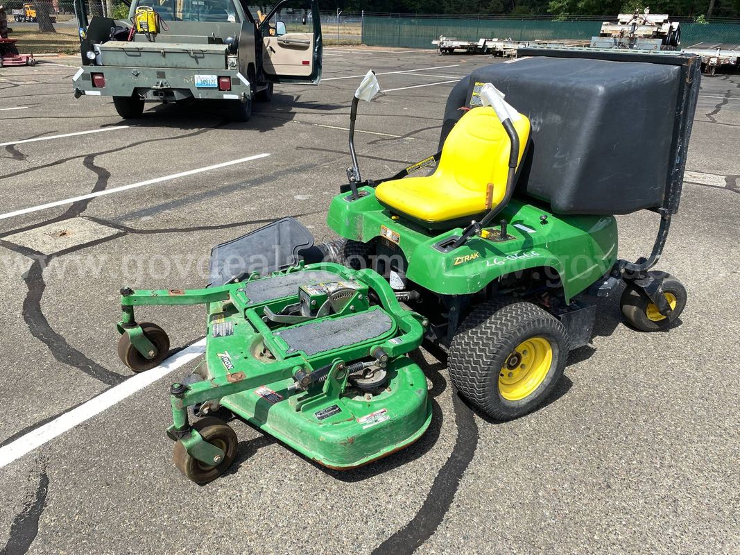 2008 John Deere F687 ZTRAK Zero Turn Mower (ID #47266) (AVI) (26-0666) 11700