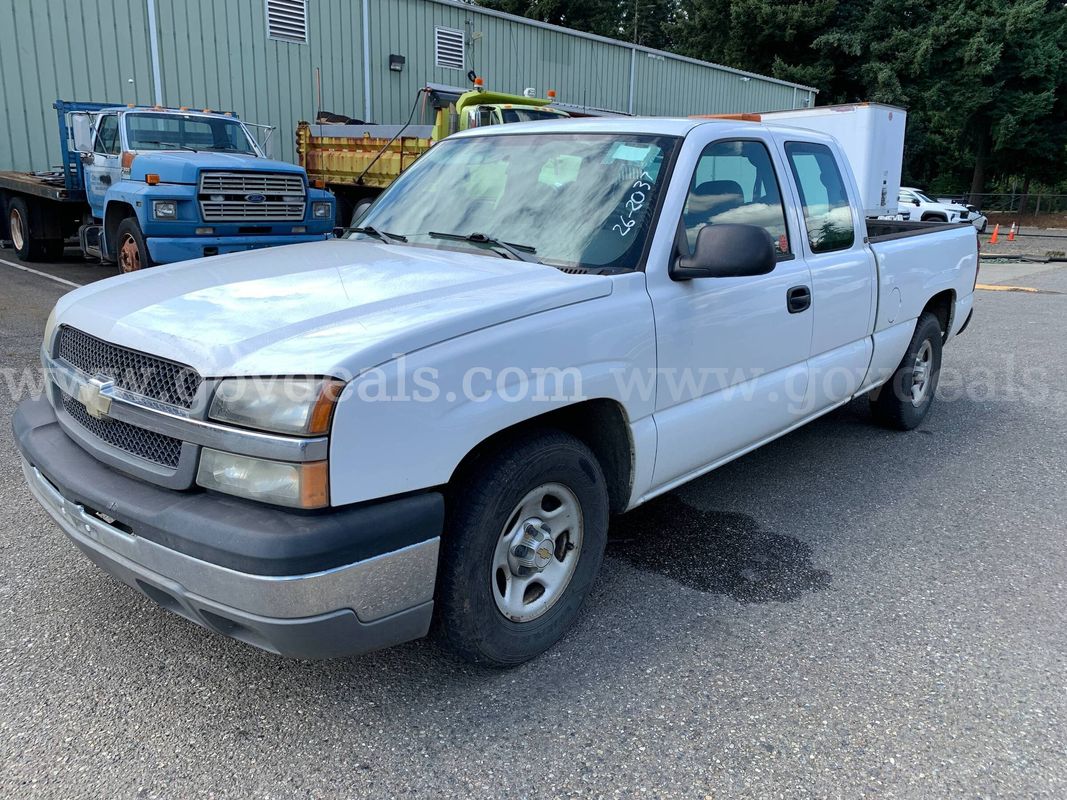 2004 Chevrolet Silverado 1500 Ext. Cab 2WD Work Truck (ID# 47267) (EF3) (26-2037) 405