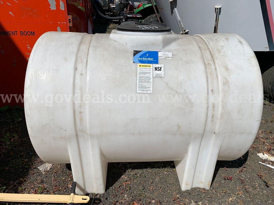 Ace Roto-Mold 500 Gallon Agricultural Plastic Tank (ID# 47345) (GVL) (26-2437-1) 405