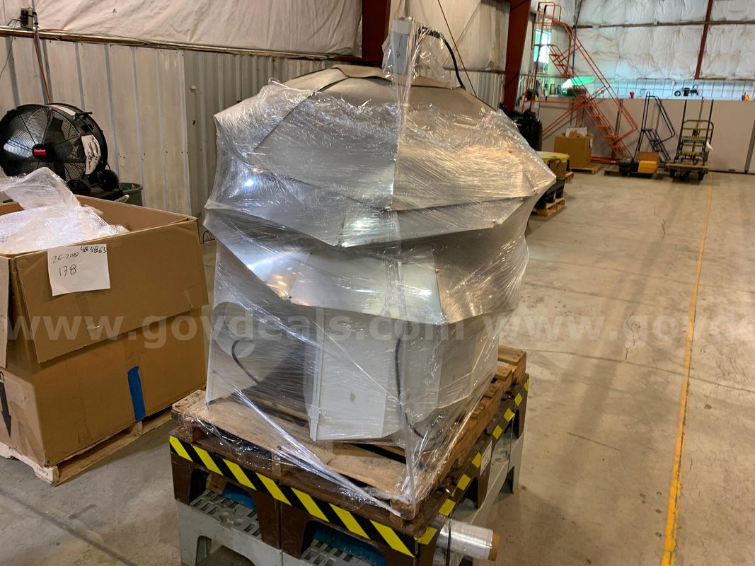 Pallet of Indoor Growing Equipment (ID #47367) (J6-2R) (26-2018-6) 195