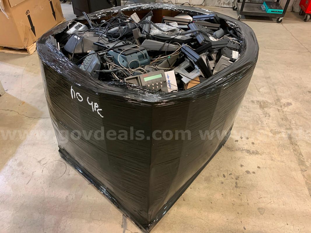 Pallet of Office Phones (ID #47374) (G4-3R) (No UPC)