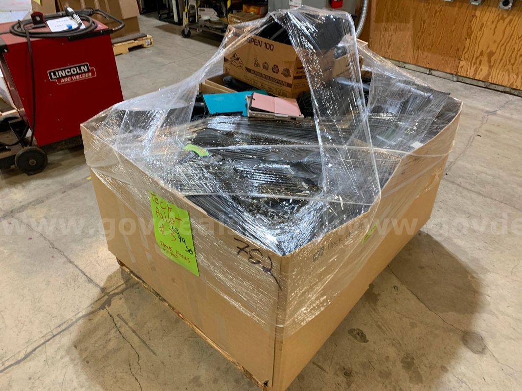 Pallet of Various Office Equipment (ID #47376) (J5-3L) (26-1356-23) 100
