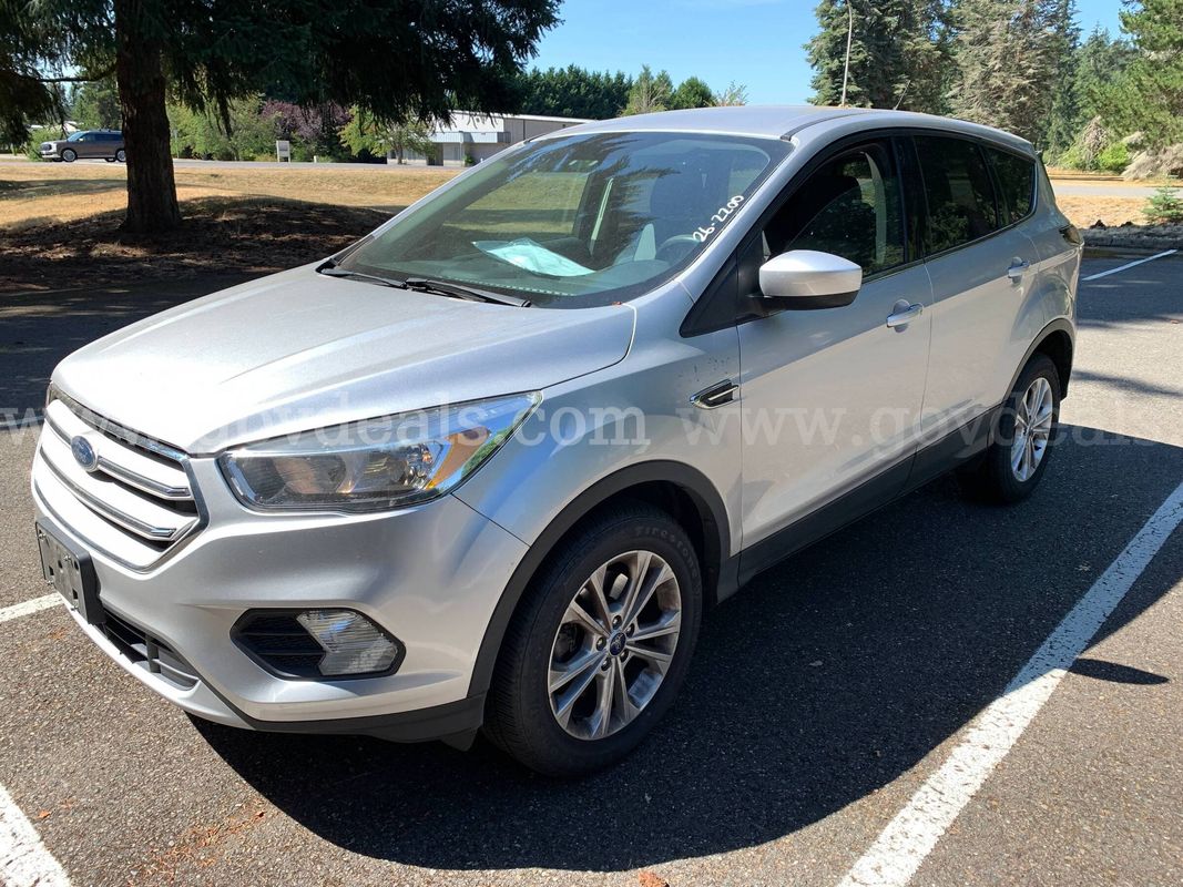 2017 Ford Escape SE 4WD SUV (ID# 47398) (W01) (26-2200) 21716