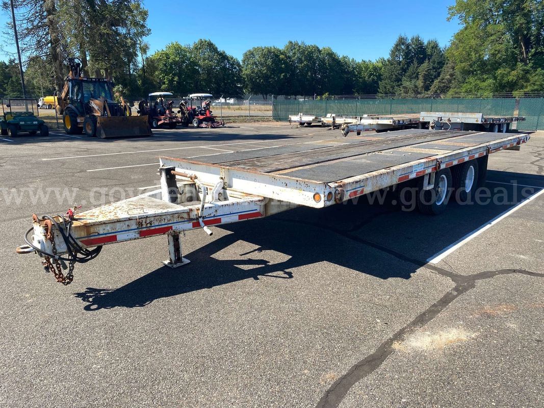 2003 TrailMax Trailers TD-20-T Tilt Deck Trailer (ID #47419) (AVI) (25-2908) 11700