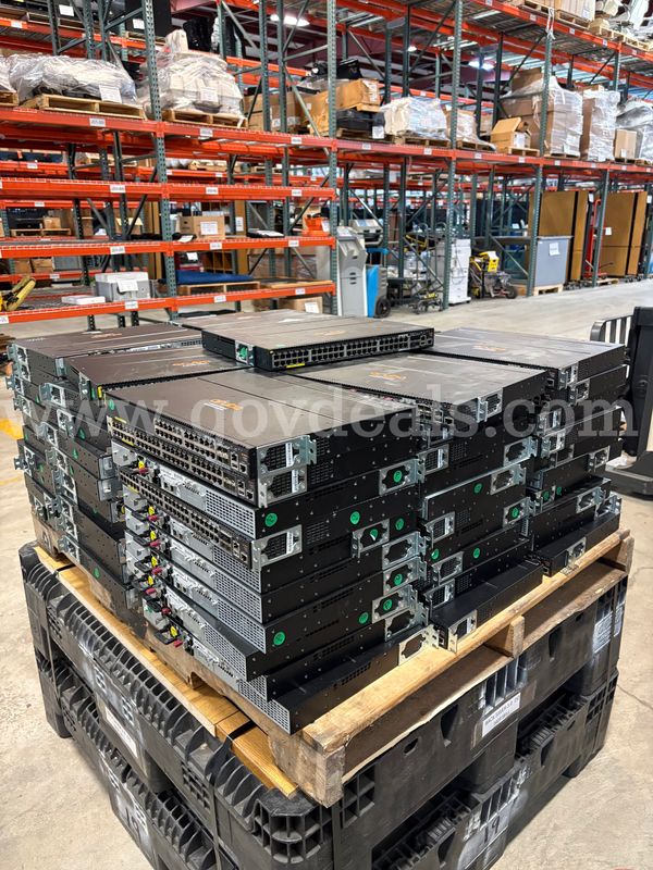 HP Aruba Network Switches | JL322A & JL320A Models | 1 PLT (ID# 47447) (J02-5L) (26-2466-72) 310
