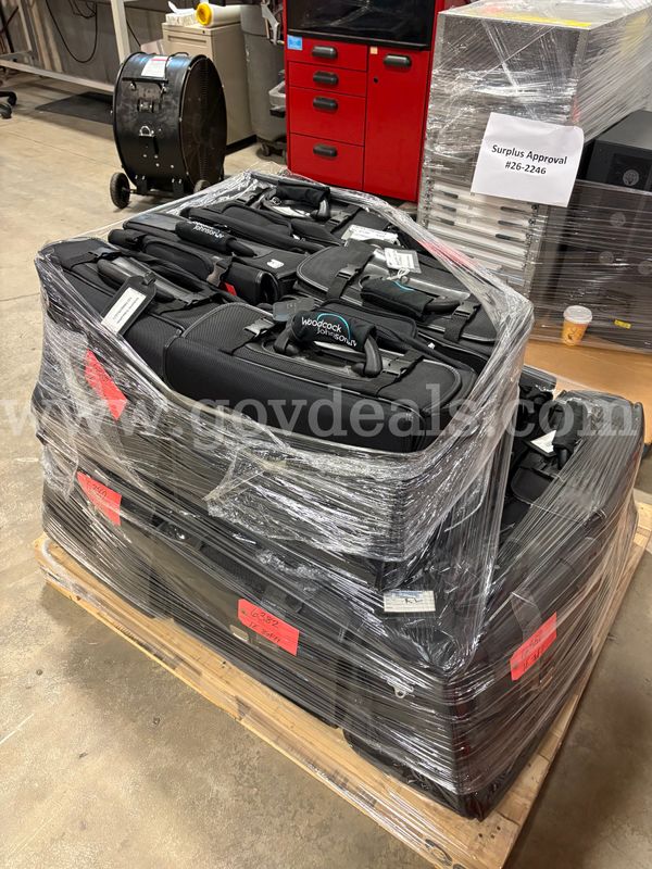 Pallet of Executive Roller Bags (ID# 47486) (I12-2R) (26-2246-31) 35415