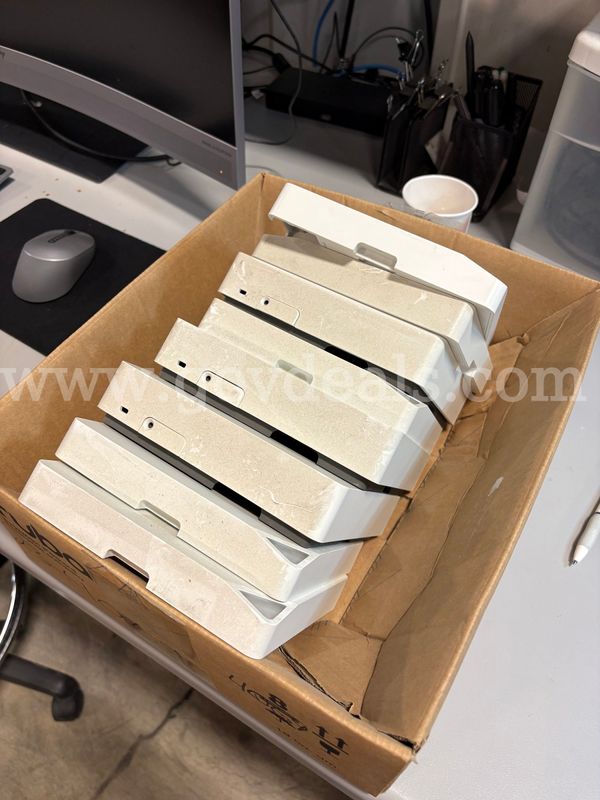 Box of Aerohive Wireless Access Points (ID# 47541) (H01-3R) (23-4069-93) 467
