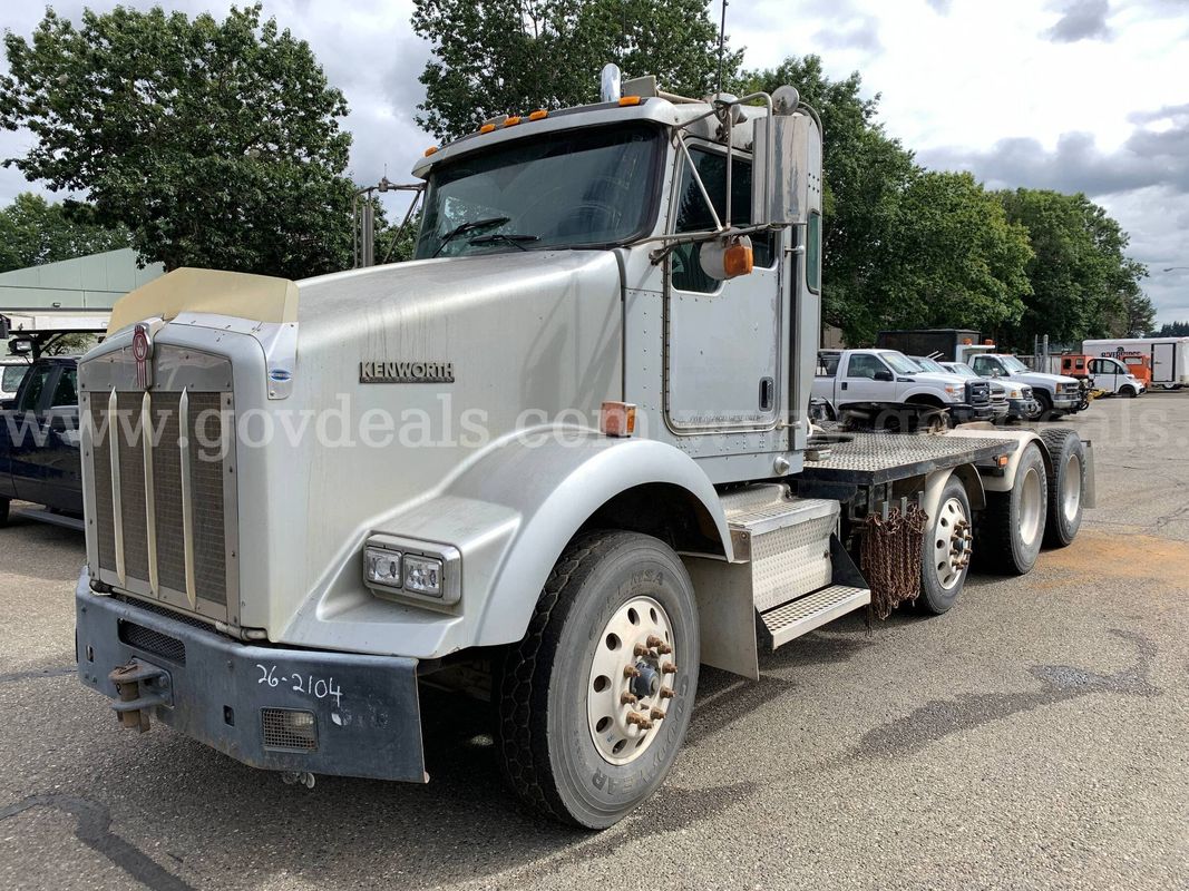 2007 Kenworth T800 Heavy Duty Truck (ID# 47599) (E10) (26-2104) 11700
