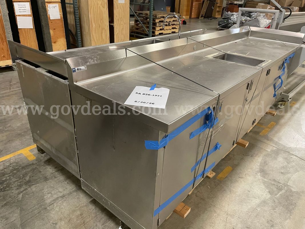 Pallet of ct.2 Kevry Sinks and Cabinets (ID# 47616) (Center) (26-1931-16) 300