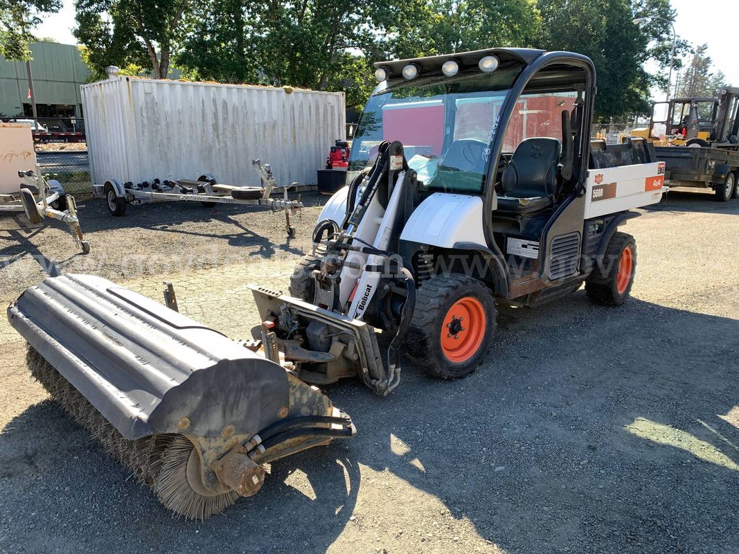 2016 Bobcat Toolcat 5600 Utility Work Machine (ID# 47702) (GVL) (26-2202) 21716