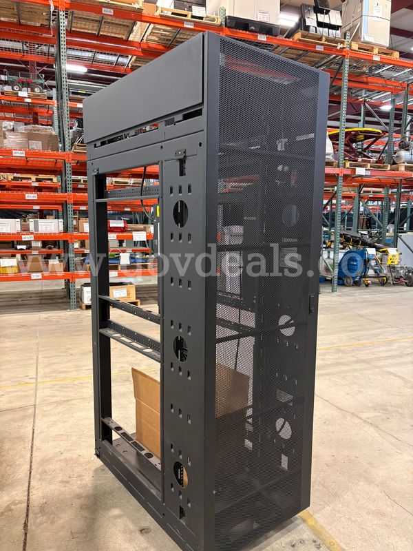 Server Rack (ID# 47714) (J12-1L) (26-2546-9) 540