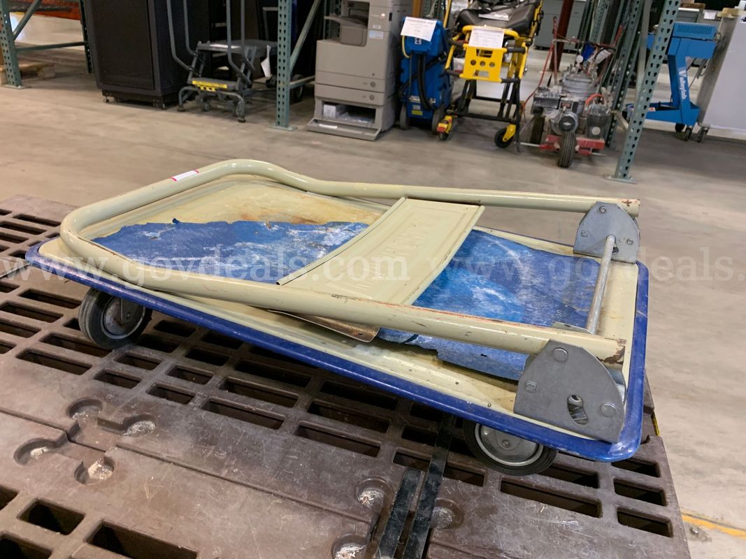 Folding Metal Flatbed Dolly (ID #47853) (I2-4R) (26-2067-14) 303
