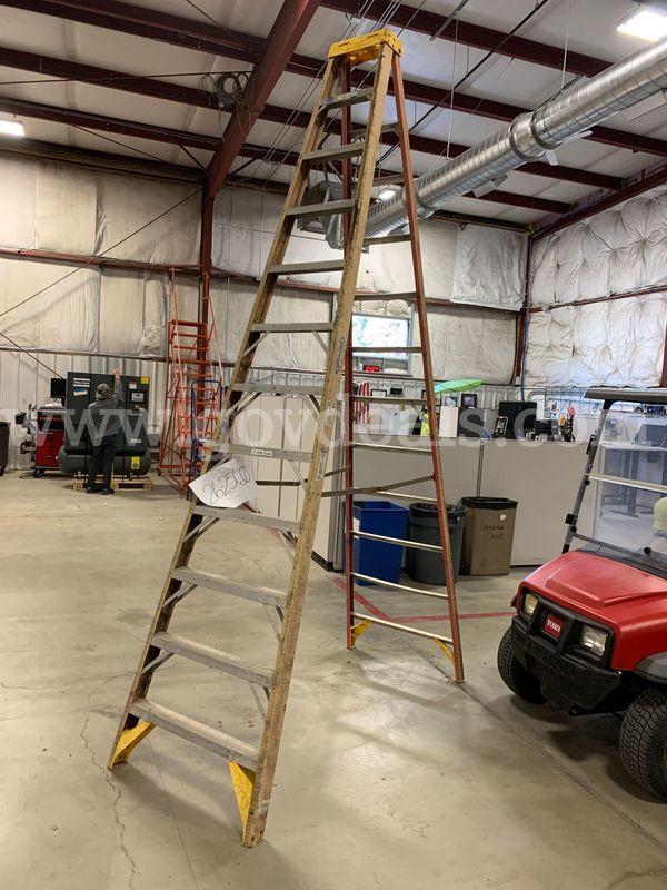 Werner 12' Ladder (ID #47868) (I1-END) (26-2560-1) 179