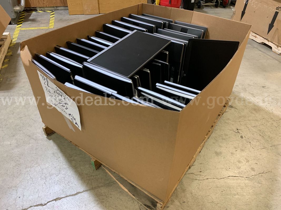 Pallet of Monitors (ID #47875) (J8-3R) (26-2442-25) 103