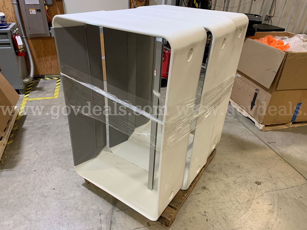 Pallet of 3ea Plastic Hoop Tables (ID #47877) (I10-1R) (26-2067-1) 303