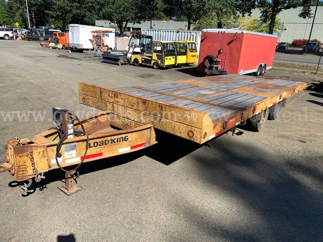 1997 Load King Heavy Duty 30' Tandem-Axle Flatbed Trailer (ID# 47917) (GVL) (26-2610) 31714
