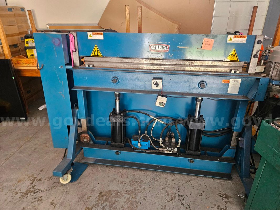 3-MP Vertical Press Brake