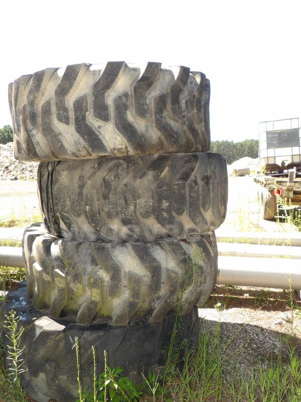 4 Tires from a CAT Loader