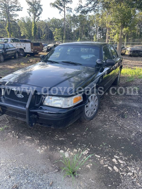 2010 Ford Crown Victoria