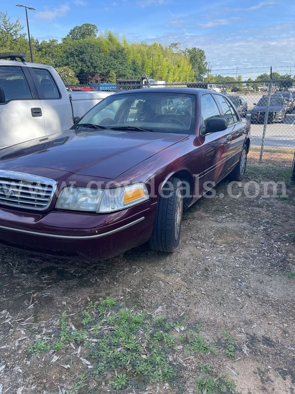 2005 Ford Crown Victoria