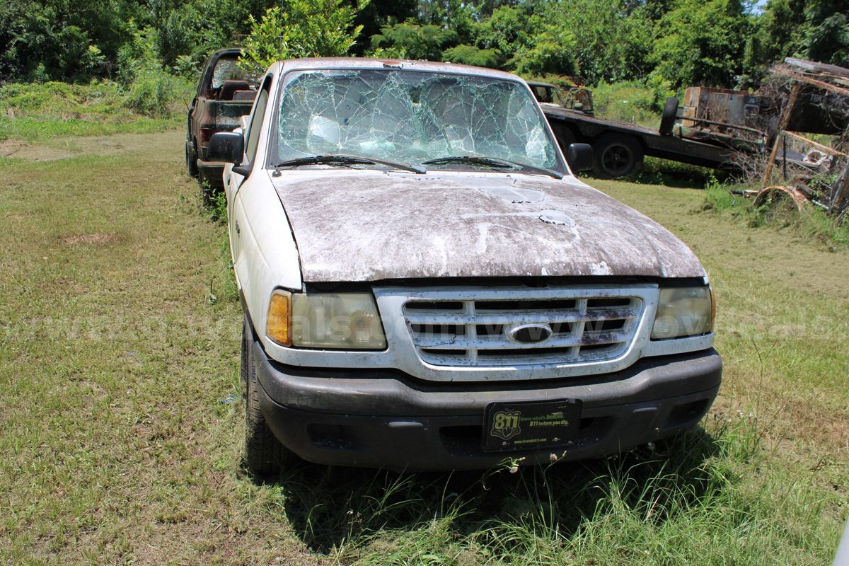 2001 Ford Ranger XL 2.3 2WD