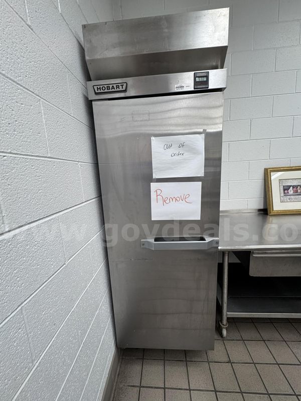 Hobart Q1 Refrigerator