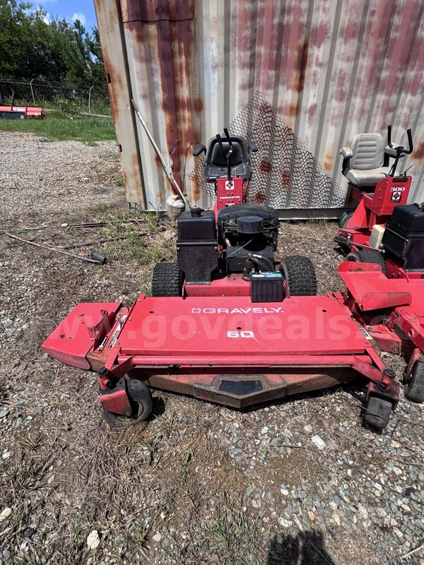Gravely Promaster 300 Mower 60" Deck