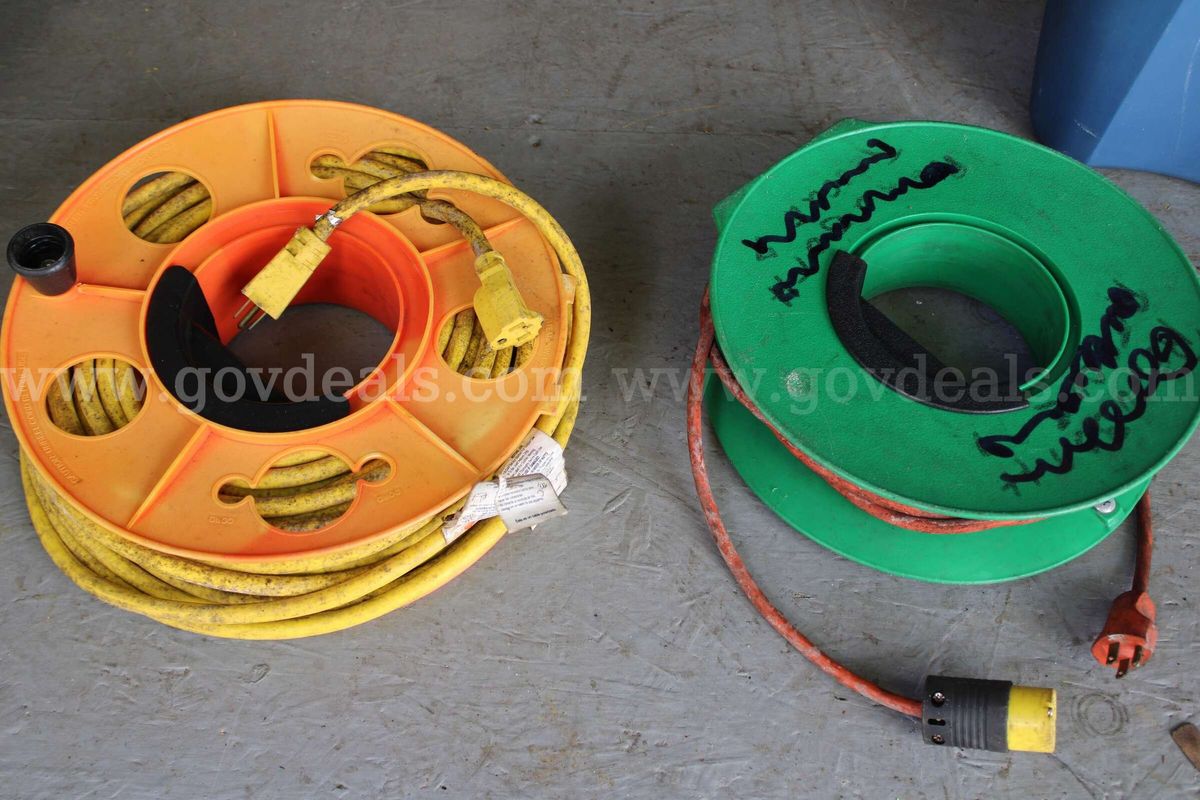 (2) CORD REELS
