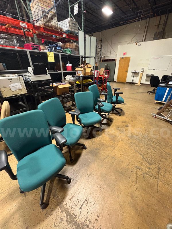 5 Green computer office chairs
