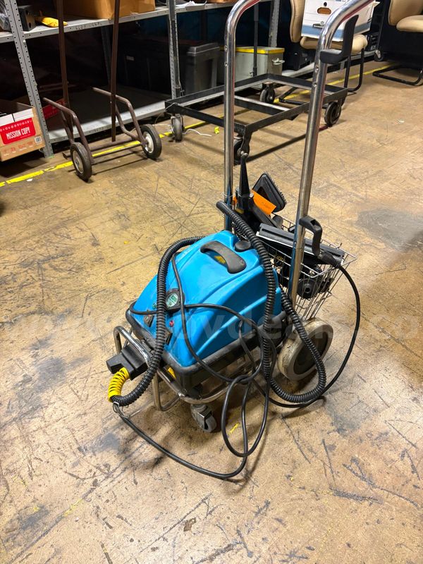 TecnoVap Steam Cleaner (1 of 4)