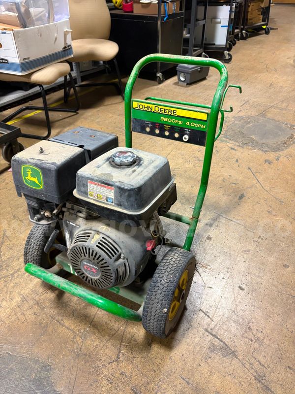 John Deere Pressure Washer